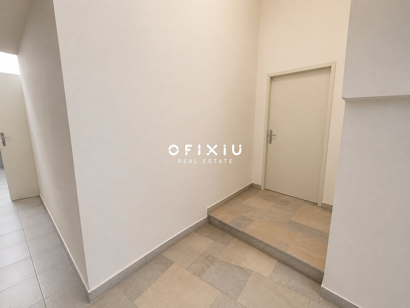 Pronájem obchodních prostor 109 m² – fotografie 5