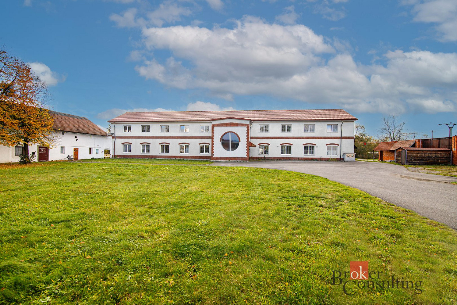 Prodej komerčního objektu (jiného typu) 2 151 m² – fotografie 4