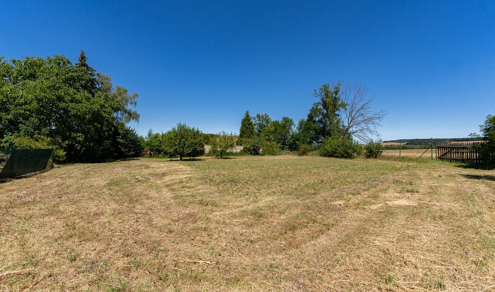 Prodej domu 140 m² s pozemkem 1 911 m², Měrunice – náhled fotky 29