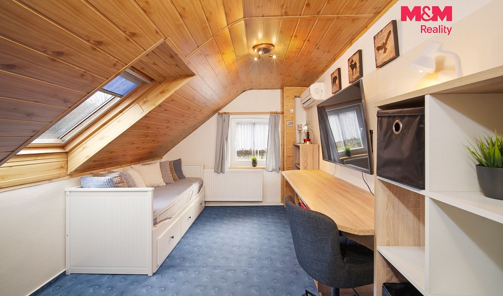 Prodej domu 169 m² s pozemkem 1 020 m², Vysokov – náhled fotky 9