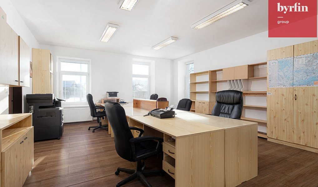 Prodej výrobních prostor 12 420 m², Krnov – náhled fotky 18