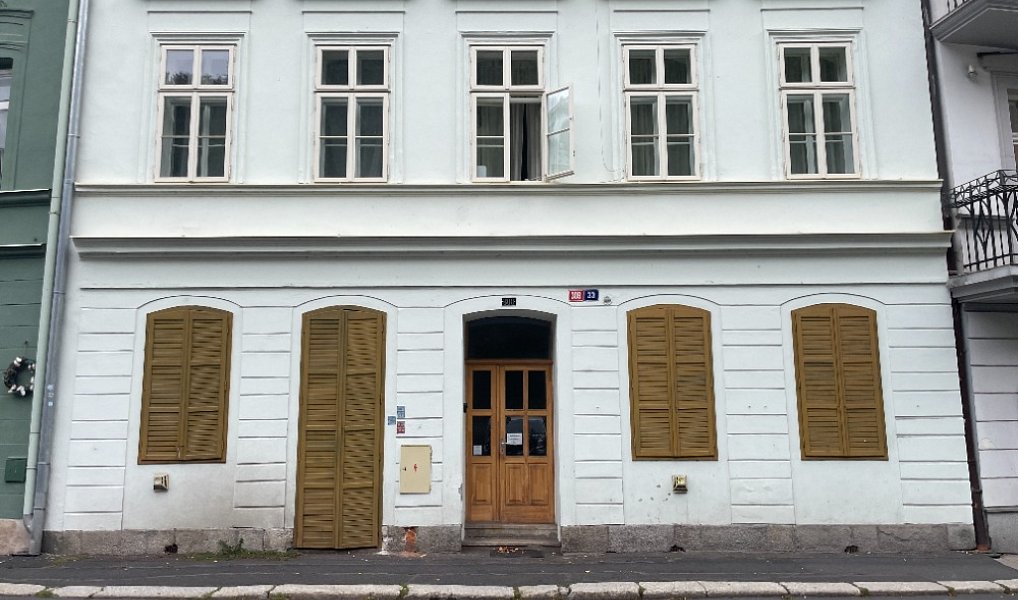 Prodej obchodních prostor 43 m², Karlovy Vary – náhled fotky 2