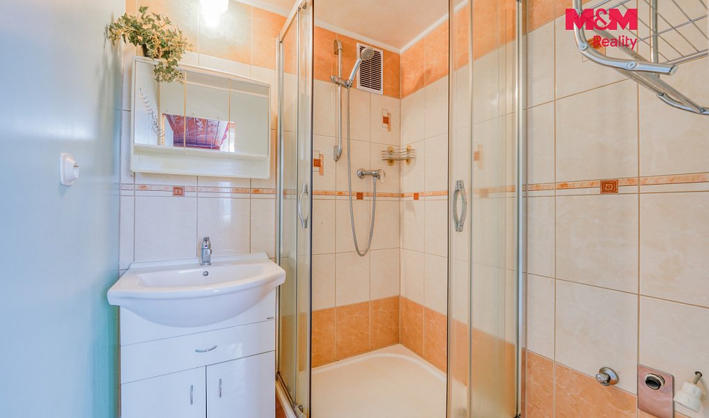 Prodej bytu 3+1 82 m², Karlovy Vary – náhled fotky 14