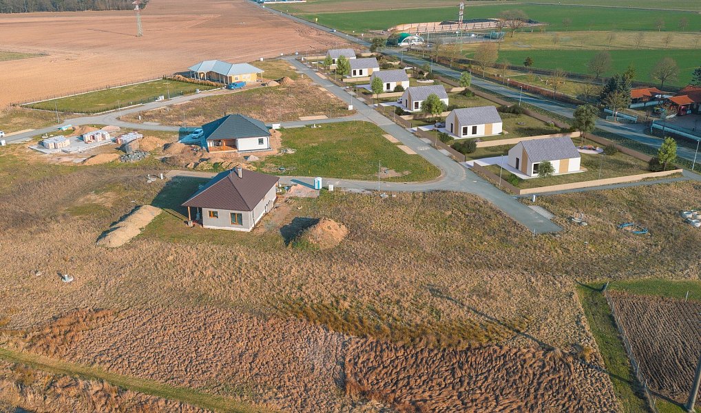 Prodej domu 89 m² s pozemkem 981 m², Ráby – náhled fotky 8