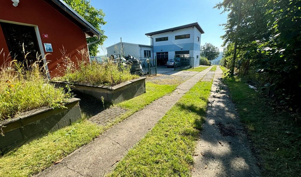 Prodej domu 370 m² s pozemkem 926 m², Řehenice – náhled fotky 6