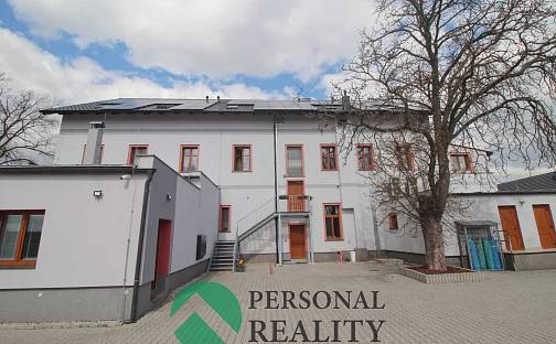 Pronájem bytu 1+kk 35 m², 9. května, Lužná, okres Rakovník