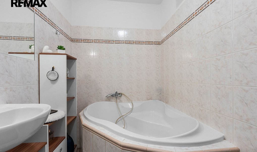 Prodej bytu 2+kk 58 m², Dolní Břežany – náhled fotky 10