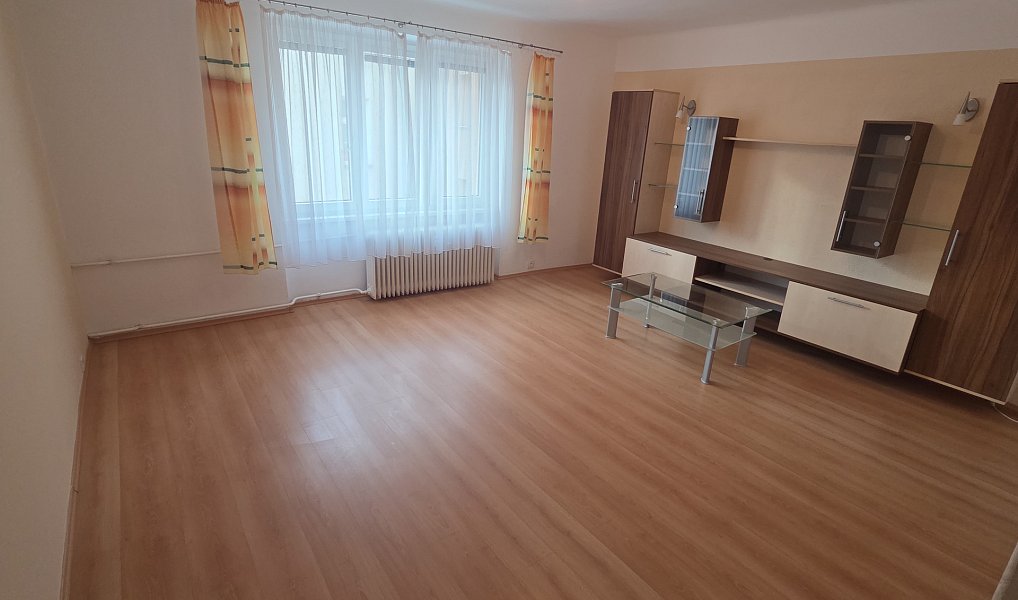 Prodej bytu 2+1 66 m², Plzeň – náhled fotky 3
