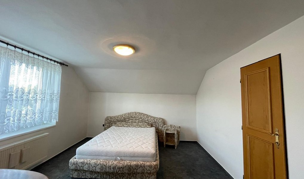 Prodej domu 321 m² s pozemkem 833 m², Liberec – náhled fotky 26
