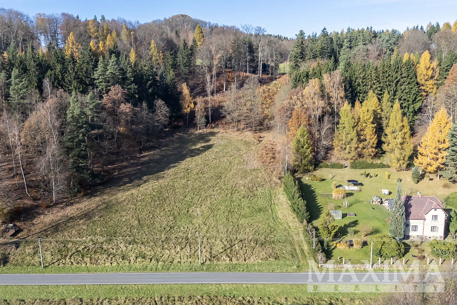 Prodej stavebního pozemku 3 373 m²