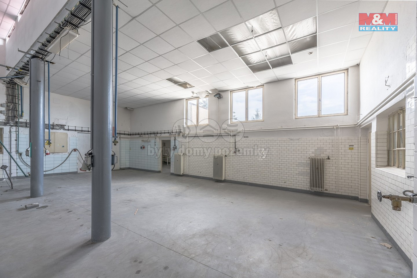 Prodej výrobních prostor 1 350 m² – fotografie 2