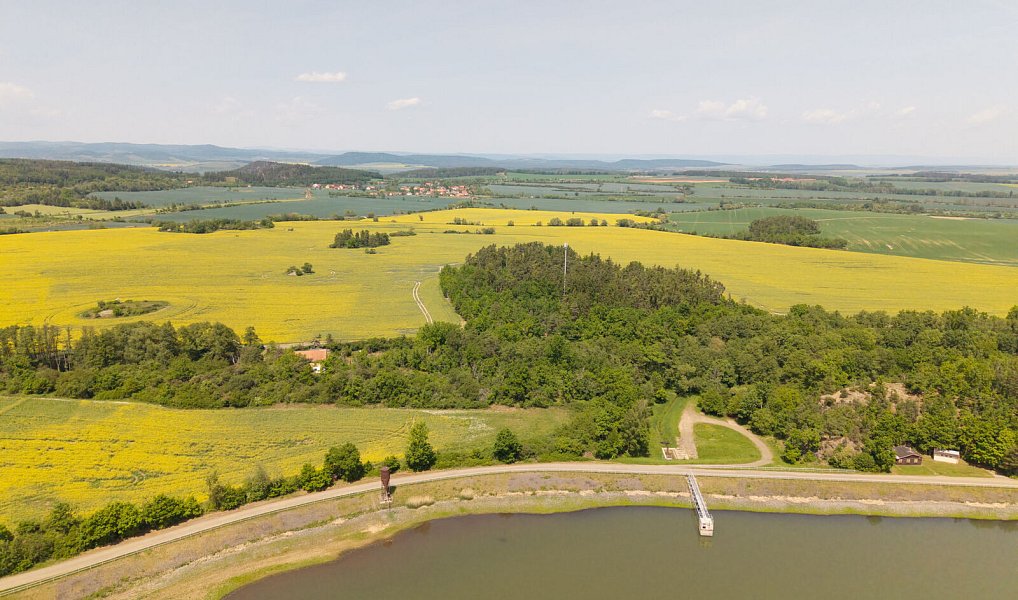 Prodej komerčního pozemku 105 830 m², Blatno – náhled fotky 30
