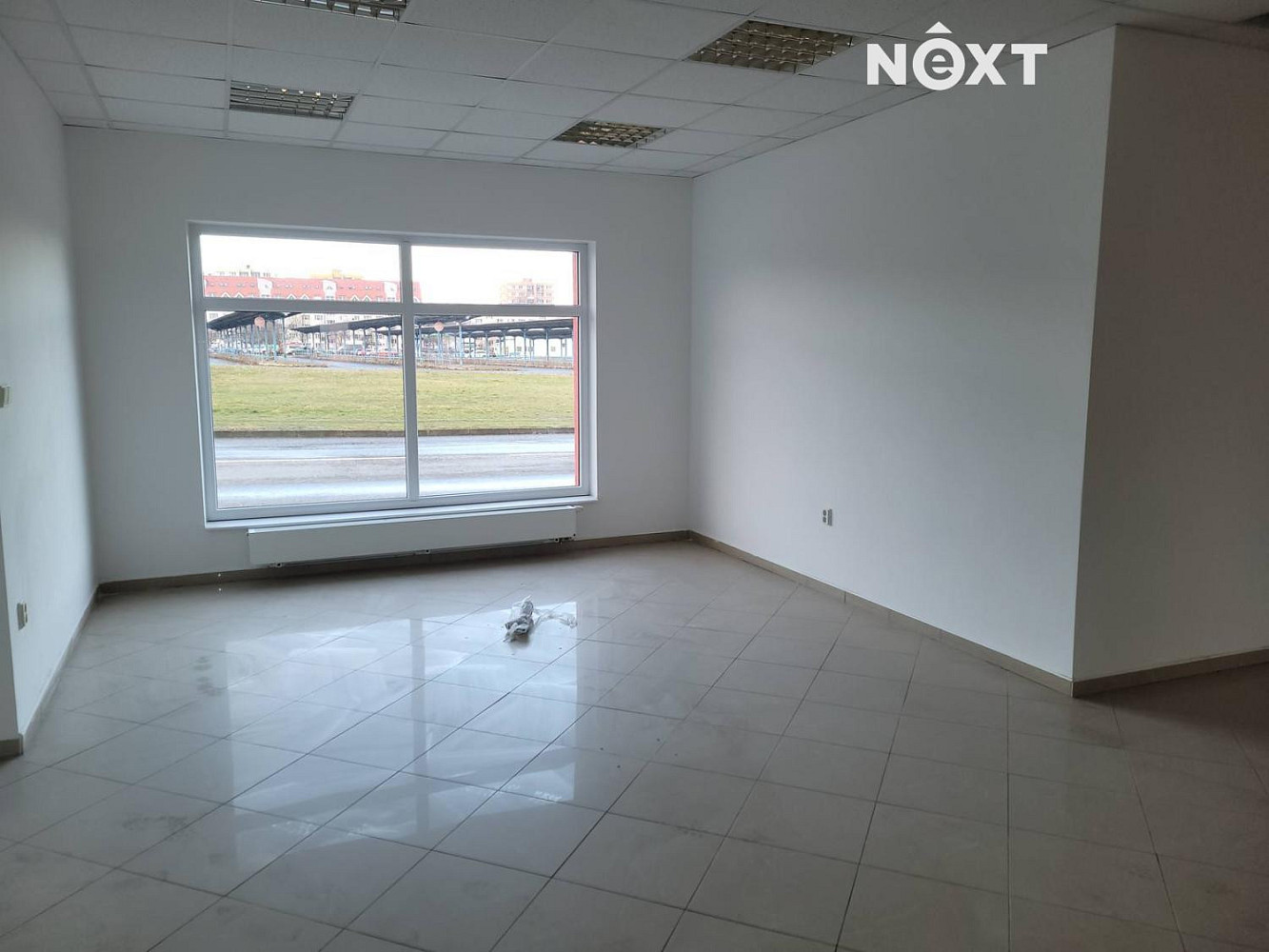 Pronájem obchodních prostor 137 m² — photo 4