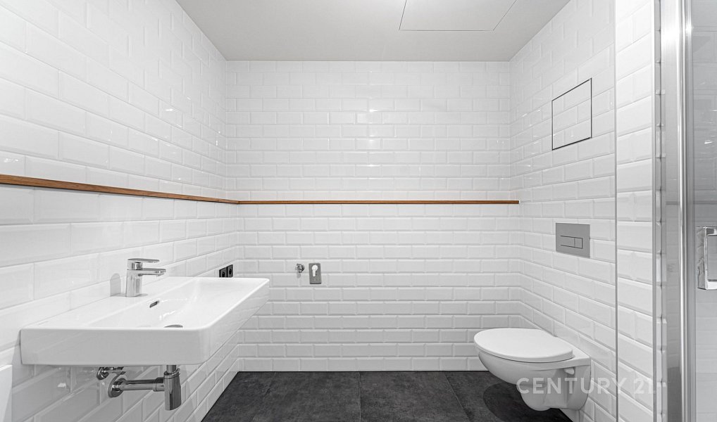 Prodej bytu 1+kk 42 m², Praha – náhled fotky 3