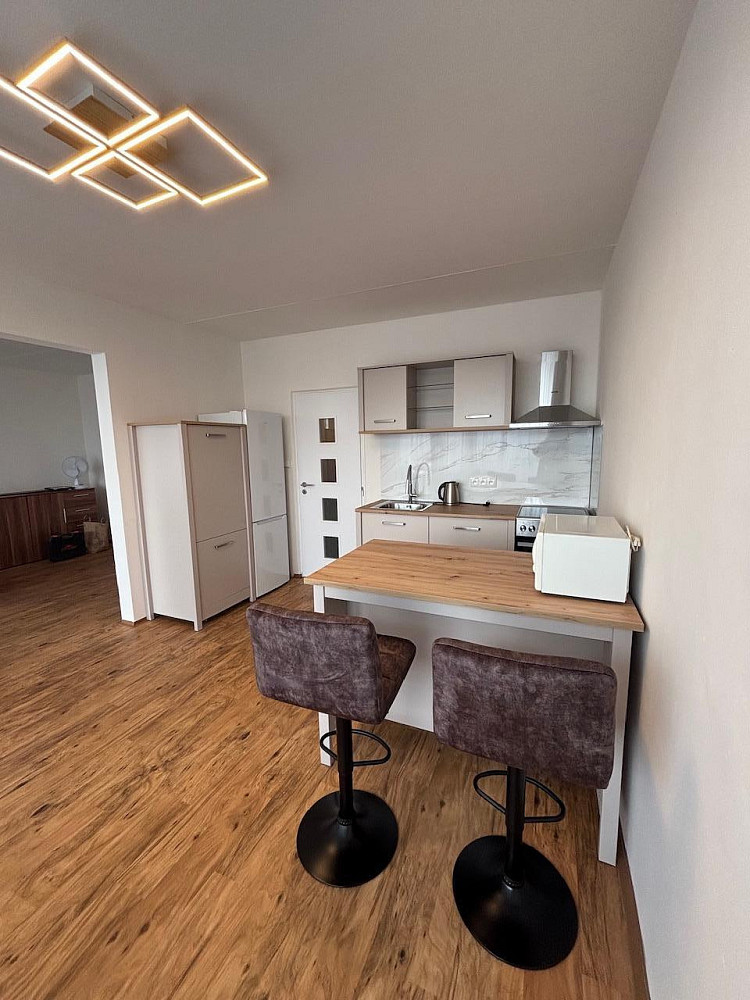 Pronájem bytu 2+kk 48 m²