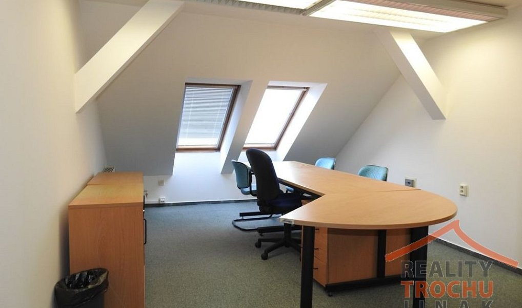 Pronájem kanceláře 1 m², Hradec Králové – náhled fotky 10