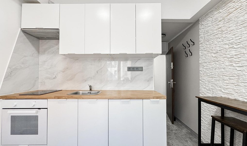 Prodej bytu 3+1 62 m², Praha – náhled fotky 2