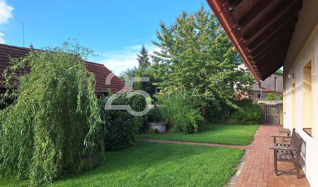 Pronájem domu 200 m² s pozemkem 1 093 m², Osek – náhled fotky 4