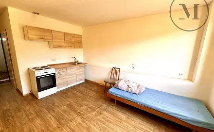 Pronájem bytu 1+kk 21 m², Mírové Náměstí, Netolice, okres Prachatice