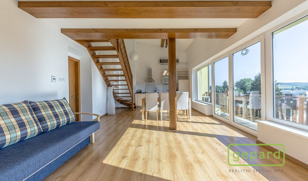 Prodej domu 204 m² s pozemkem 797 m², Sedlčany – náhled fotky 3