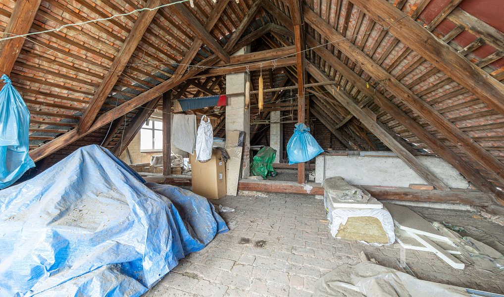 Prodej domu 245 m² s pozemkem 1 569 m², Miroslav – náhled fotky 16