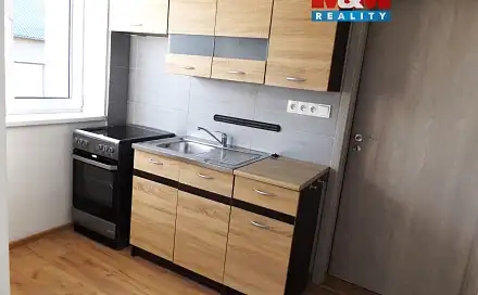Pronájem bytu 1+1 28 m², Ostravská, Petřvald, okres Karviná