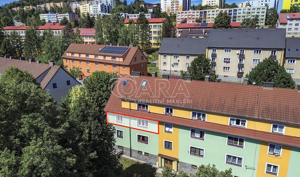 Prodej bytu 3+1 90 m², Vimperk – náhled fotky 23
