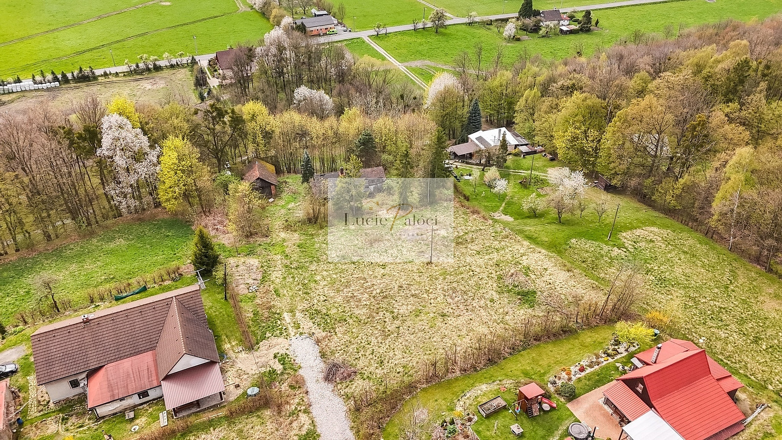 Prodej stavebního pozemku 1 878 m²