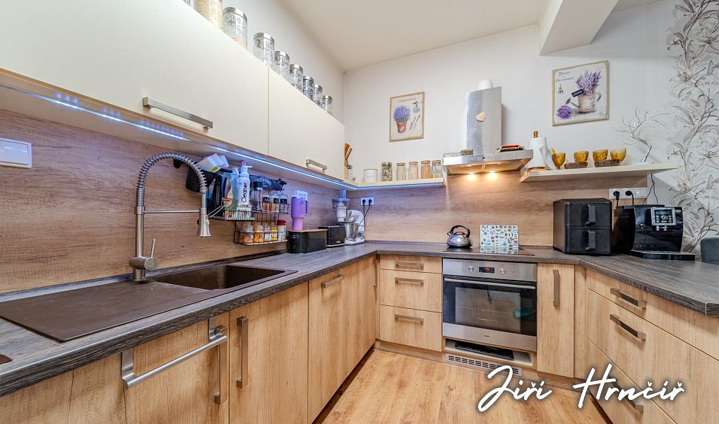 Prodej domu 127 m² s pozemkem 2 842 m², Úněšov – náhled fotky 3