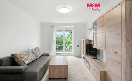 Pronájem bytu 2+1 48 m², Helsinská, Kladno