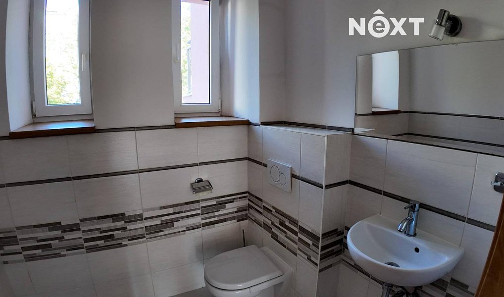 Pronájem bytu 2+kk 81 m², Hradec Králové – náhled fotky 10