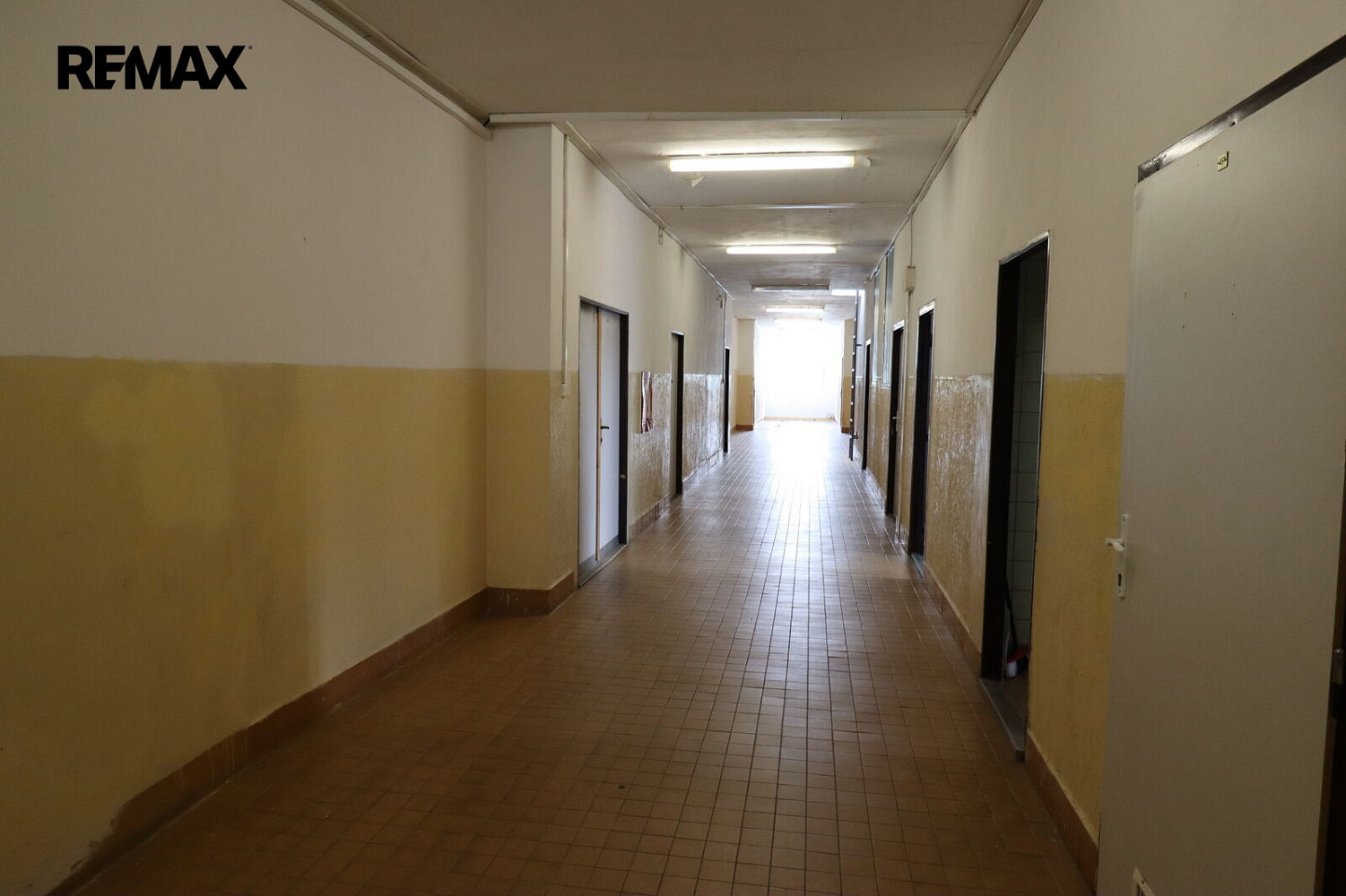 Prodej ubytovacího objektu 2 000 m² – fotografie 4