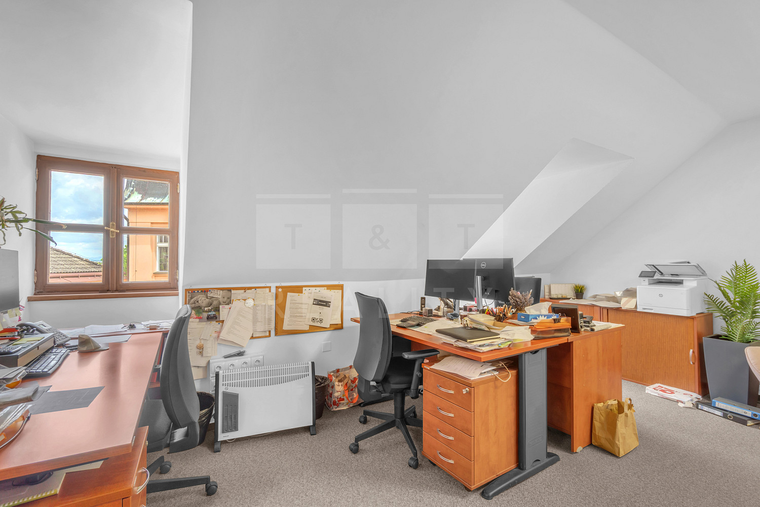 Pronájem kanceláře 89 m² – fotografie 4