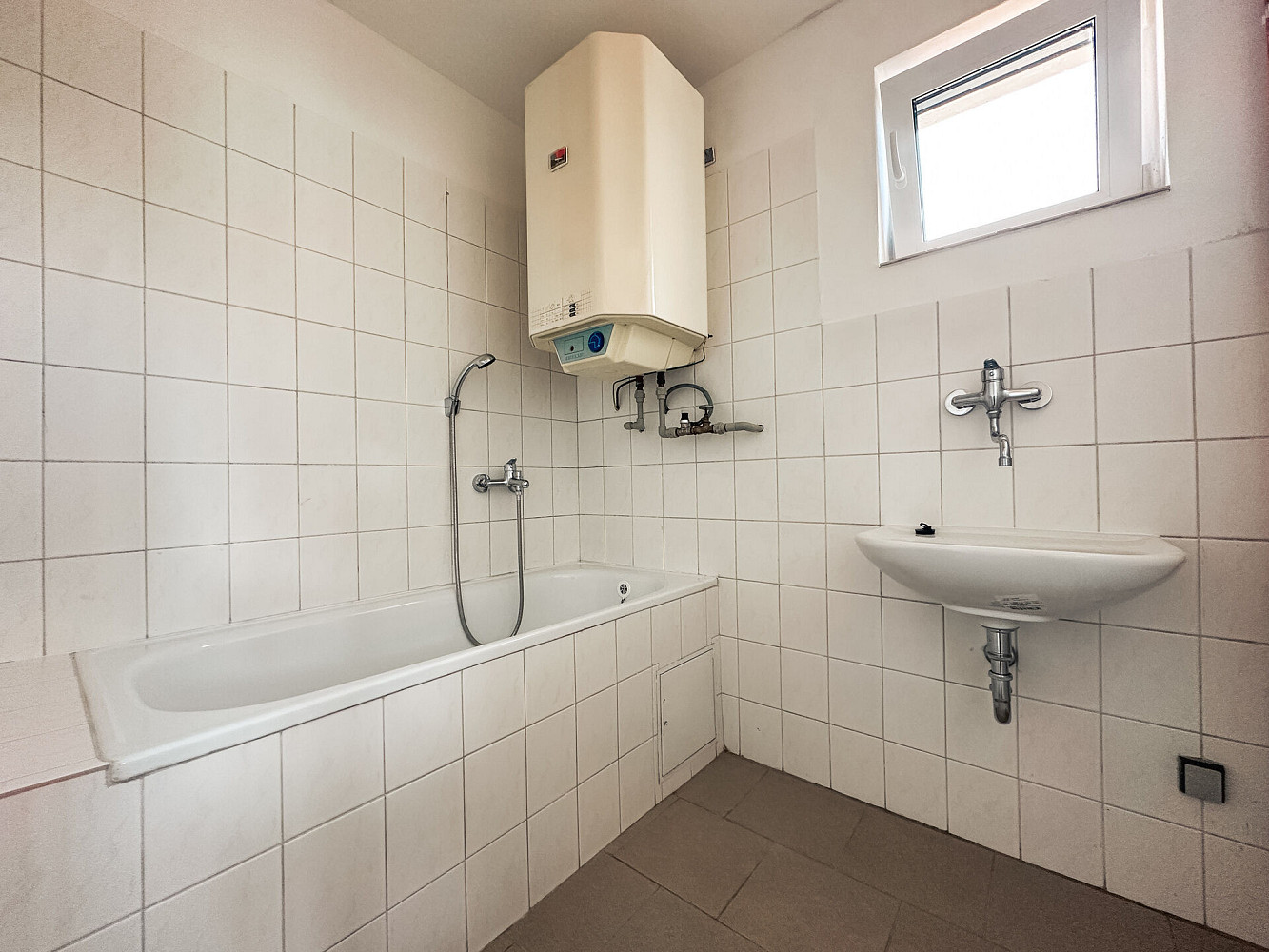 Pronájem kanceláře 40 m² — photo 5