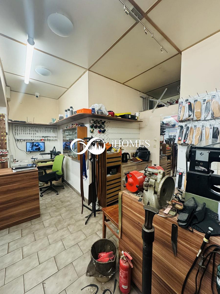 Pronájem obchodních prostor 50 m²