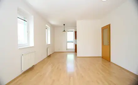 Pronájem bytu 3+kk 69 m²