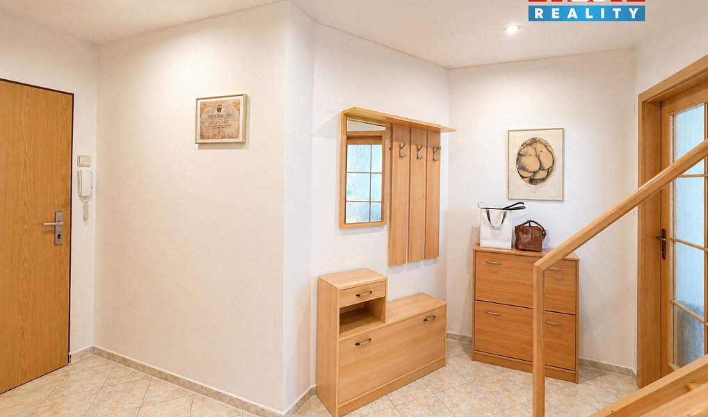 Prodej bytu 2+kk 111 m², Praha – náhled fotky 8