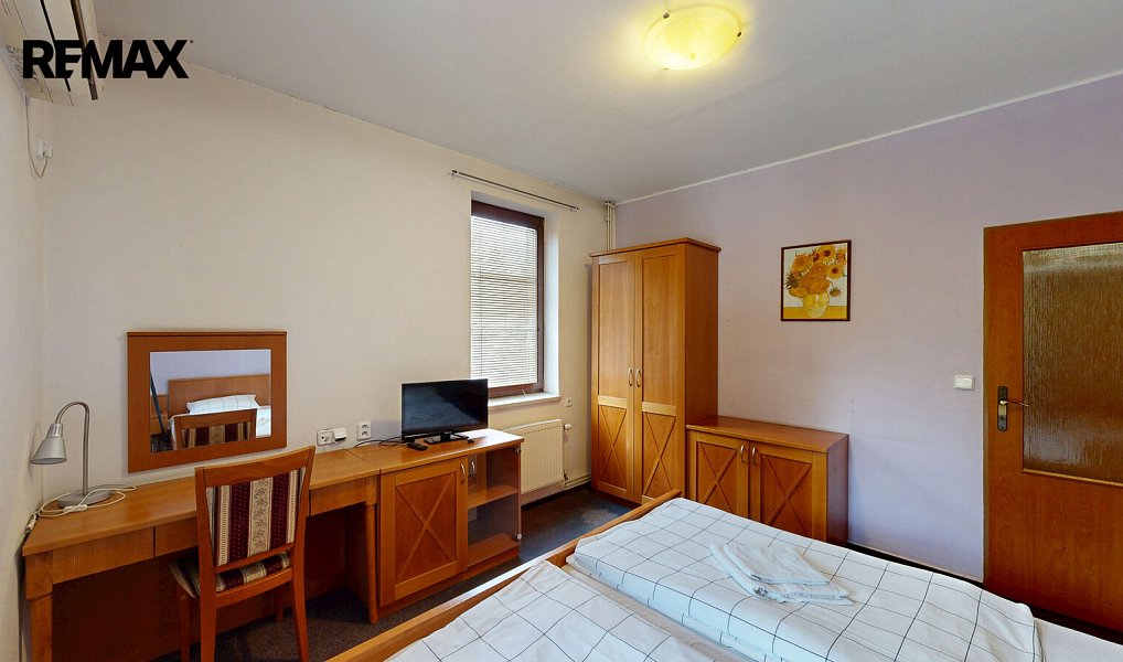 Prodej ubytovacího objektu 3 300 m², Přerov – náhled fotky 9