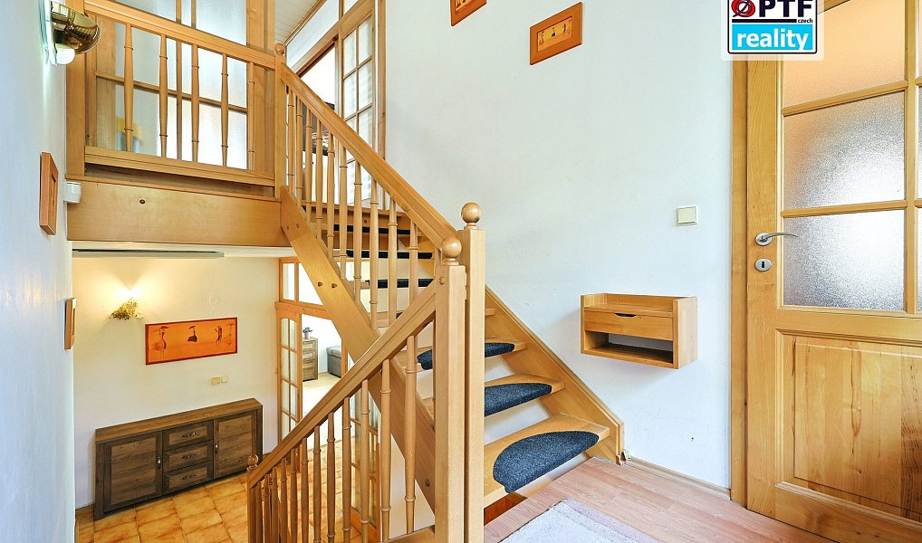 Prodej domu 353 m² s pozemkem 743 m², Plzeň – náhled fotky 35