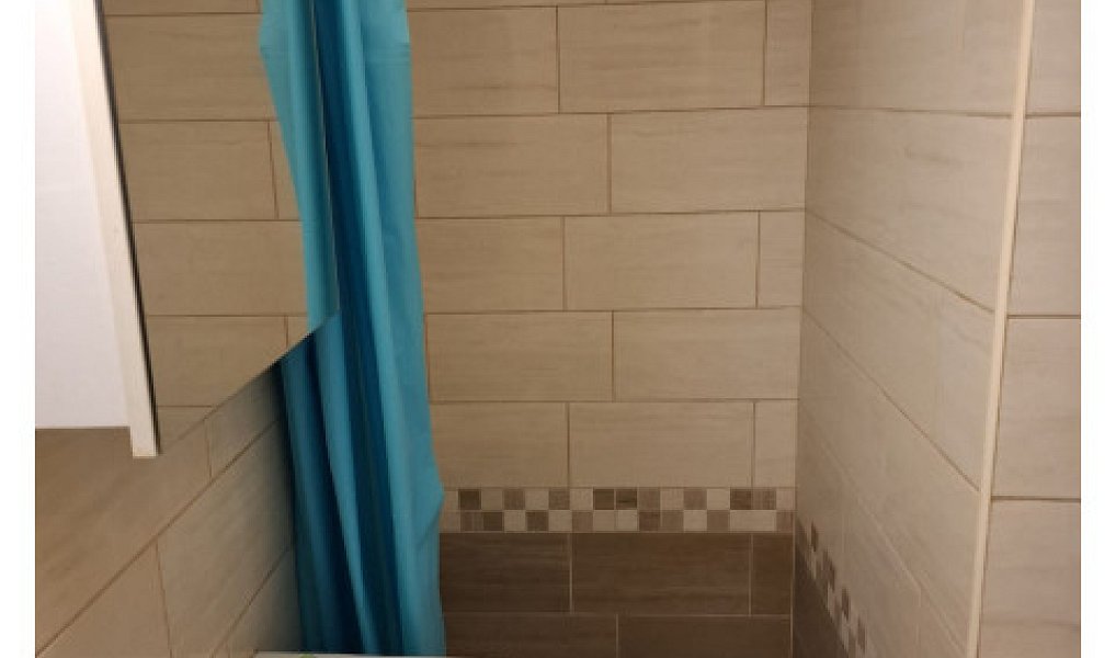 Pronájem bytu 1+kk 25 m², Holubice – náhled fotky 3