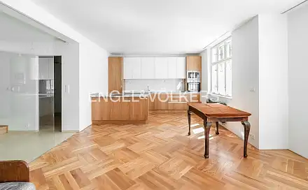 Pronájem bytu 2+kk 99 m²