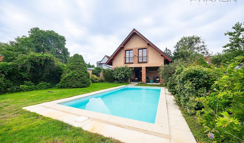 Prodej domu 287 m² s pozemkem 997 m², Praha – náhled fotky 7