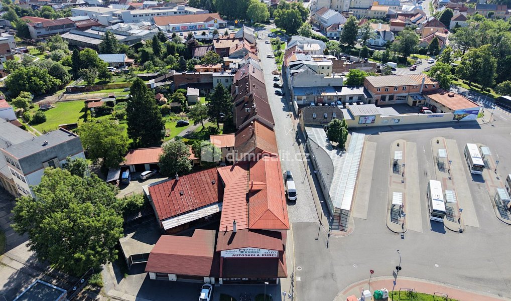 Prodej obchodních prostor 500 m², Bystřice pod Hostýnem – náhled fotky 6
