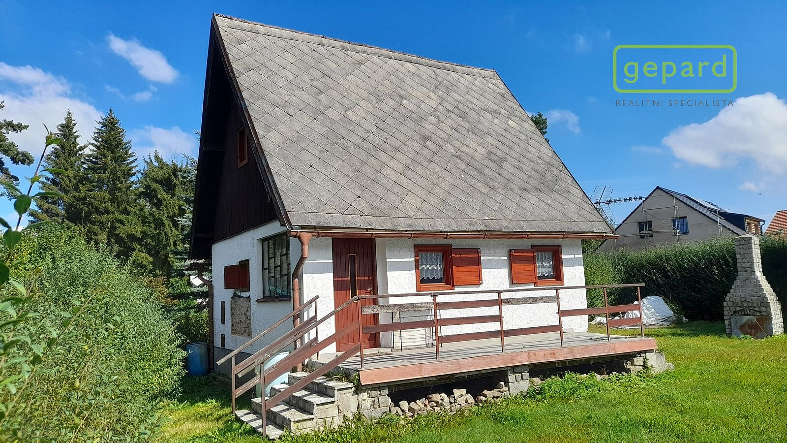 House, 60 m², land 49 m²