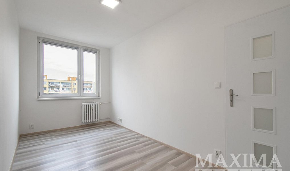 Prodej bytu 3+1 80 m², Praha – náhled fotky 9