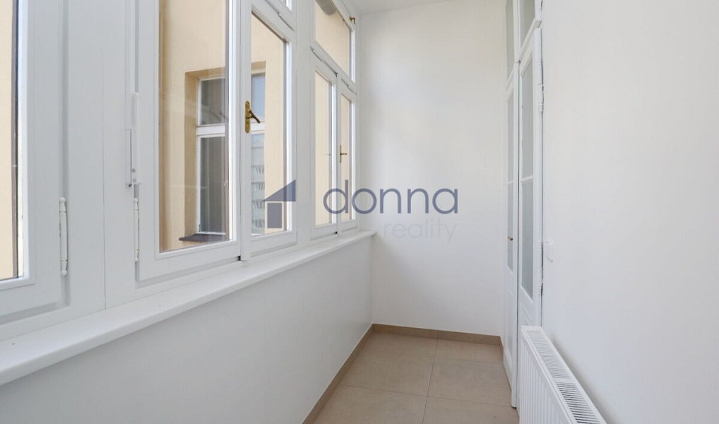 Pronájem bytu 3+1 118 m², Praha – náhled fotky 8