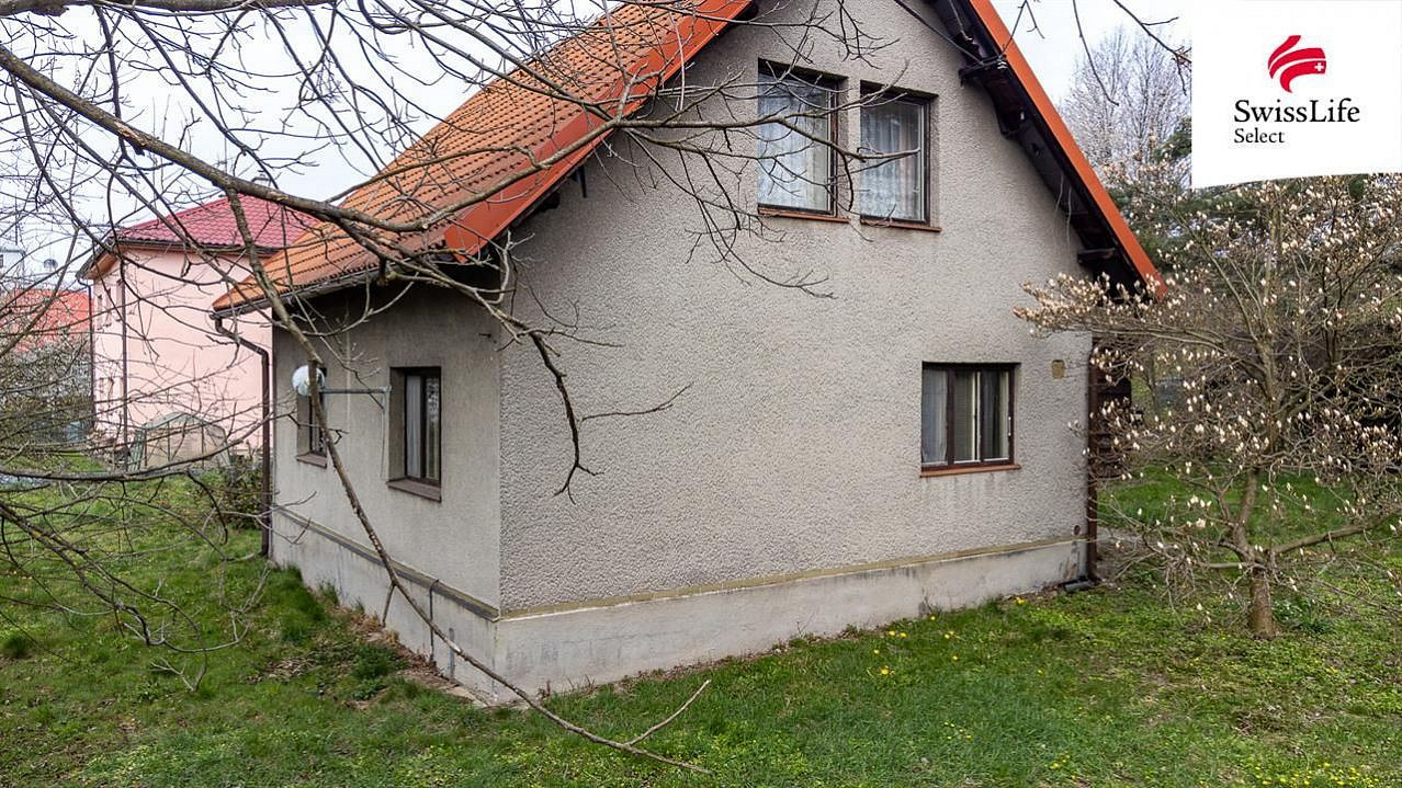 Prodej domu 120 m² s pozemkem 989 m² – pohled 2