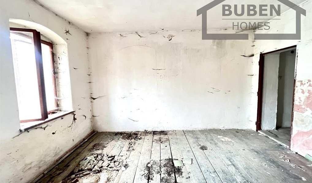 Prodej domu 170 m² s pozemkem 558 m², Lesná – náhled fotky 22