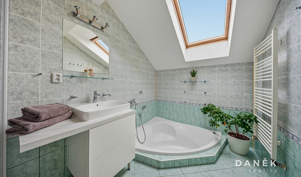 Prodej bytu 4+kk 155 m², Brno – náhled fotky 24