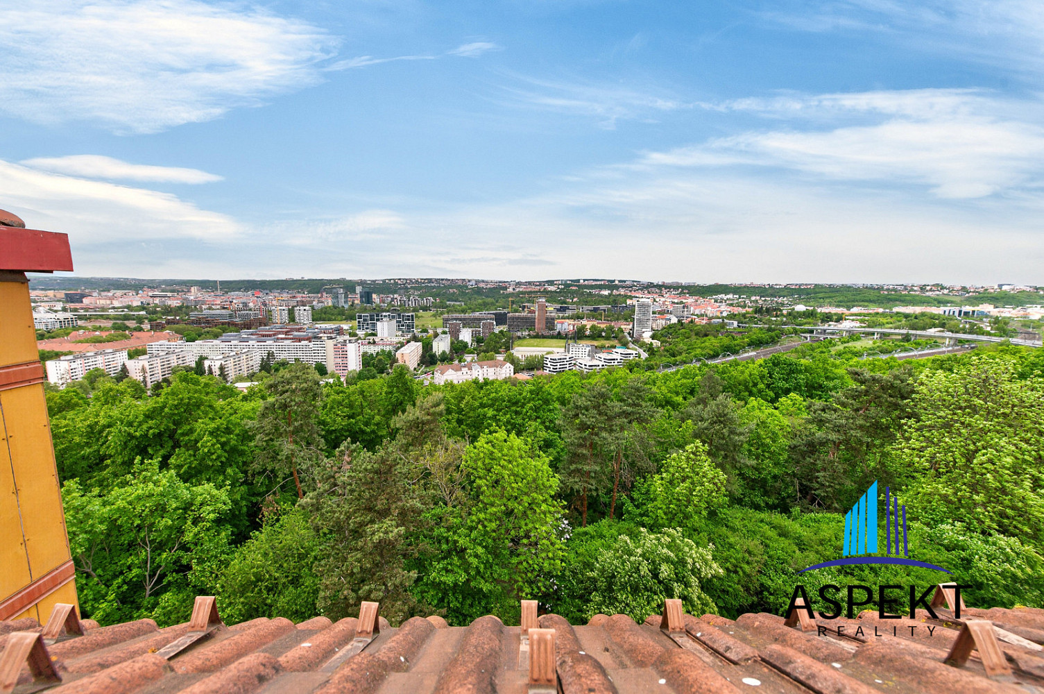 Prodej bytu 4+kk 94 m² — photo 4